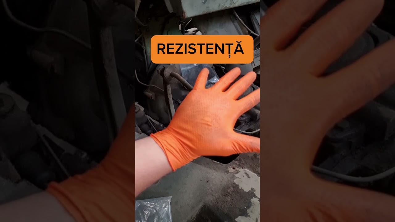 Manusile portocalii de nitril, Reflexx, in actiune in service-ul auto