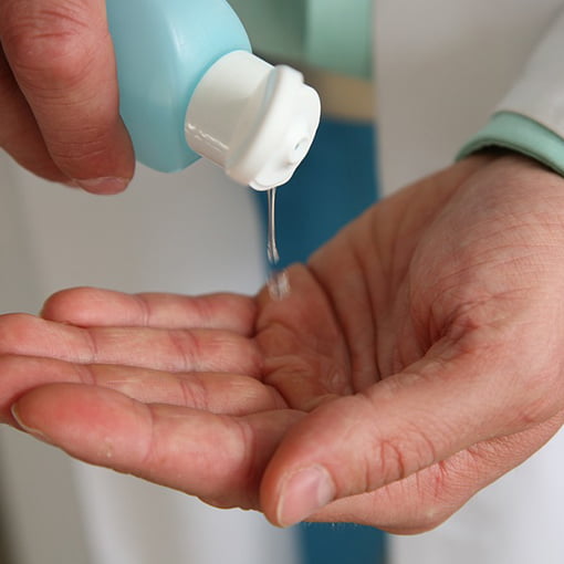 0-Produse-antibacteriene-dezinfectanti-cu-sau-fara-alcool