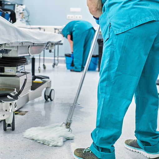 9-sfaturi-esentiale-pentru-curatenia-perfecta-in-spitale