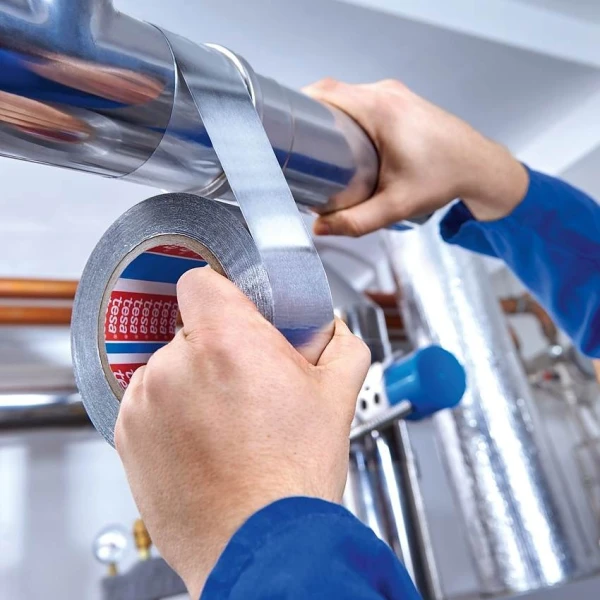 Banda din aluminiu tesa® 60630, culoare argintiu, latime 50 mm, lungime 50 metri, pentru etansare si impermeabilizare, imbinari, reparatii, montari