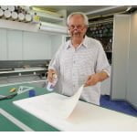 Spray adeziv permanent, 500 ml tesa® Spray Adeziv Permanent, puternic, rezistent pentru suprafete mari_aplicatie4