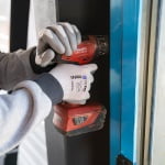 CG1LACW00_Manusi de protectie imersate in latex pe palma, EUROLITE L900, alb-gri, aderenta ridicata in conditii umede sau uscate, rezistenta termica 250°C pentru 15 sec_aplicatie2