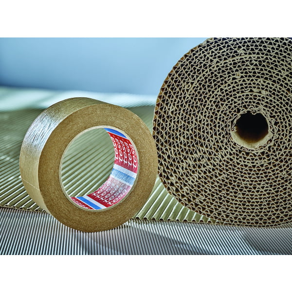 Banda de ambalare tesa® 60408 din hârtie bio, maro, latime 50 de mm, lungime 50 de metri, certificat FSC