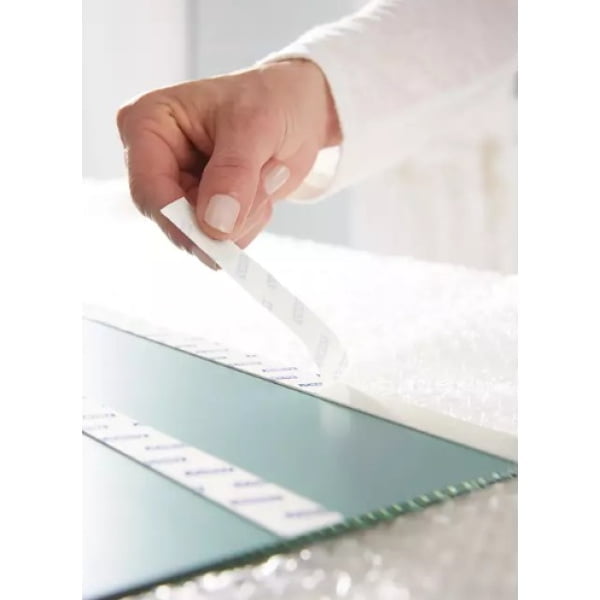 Banda dublu adeziva tesa® Powerbond® OGLINZI, 19mm x 1,5m,  pentru lipirea / montarea oglinzilor sau obiectelor plate in zone umede sau uscate din interior
