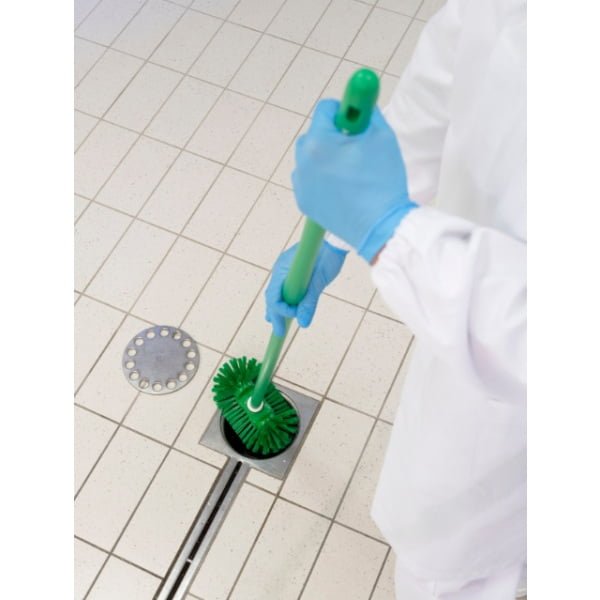 Perie semirotunda, duritate medie, galbena, rezistenta la 121°C, autoclavare, pentru cisterne, rezervoare si containere rotunde, si colturi si tavane, pentru industria alimentara, certificata HACCP, FDA