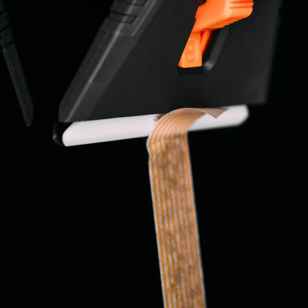 Razuitor cu lama ceramica, retractabila, Slice Manual Utility Scraper, nu zgarie si nu rugineste, indeparteaza murdaria dificila sau incrustata de pe geamuri si pardoseli