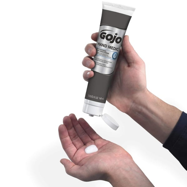 Crema hidratanta profesionala pentru ingrijirea mainilor Gojo Hand Medic 8150, 148 ml, hidrateaza si previne uscarea si craparea pielii