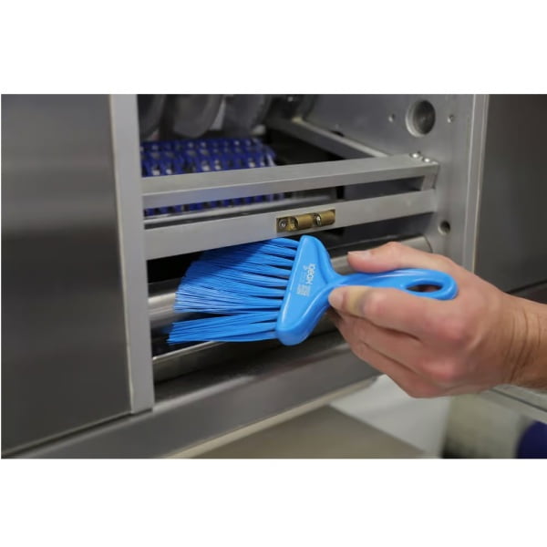 Matura de mana, cu maner scurt, peri lungi, duritate mare, alba, rezistenta la 121°C, margini, adancituri, colturi sau spatii mici, inguste, autoclavare, pentru industria alimentara, certificare HACCP, FDA Copy