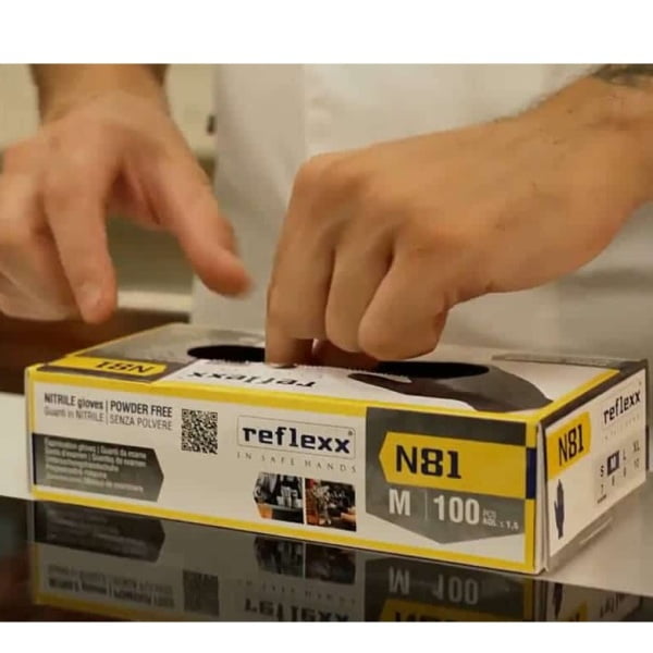 Manusi nitril negre, Reflexx N81, nepudrate, grosime 0.06 mm,100 buc / cutie, pentru HoReCa, saloane si domeniul industrial si medical
