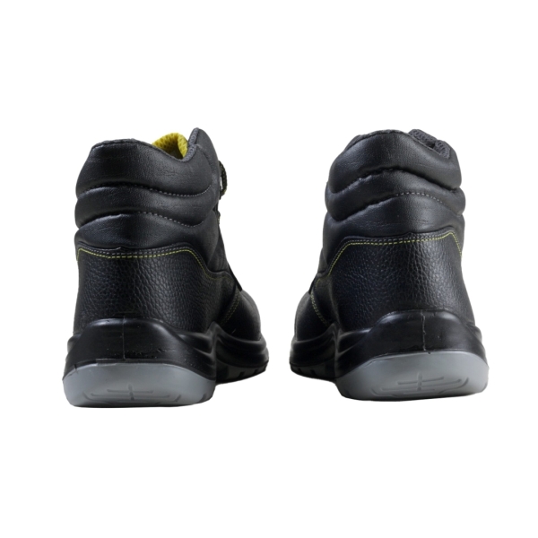 Bocanci Sirin Ceahlau S3 SRC,  material rezistent la abraziune; asigură aerisirea piciorului, PU 2D, Tip burduf - dublata cu material spongios, Insiretare prin perforatii consolidate cu capse metalice