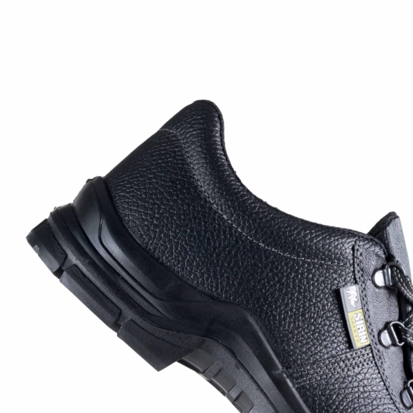 Pantofi Sirin Havad 01 SRC,PU 1D, Tip burduf - dublata cu material spongios, Insiretare prin perforatii consolidate cu capse metalice