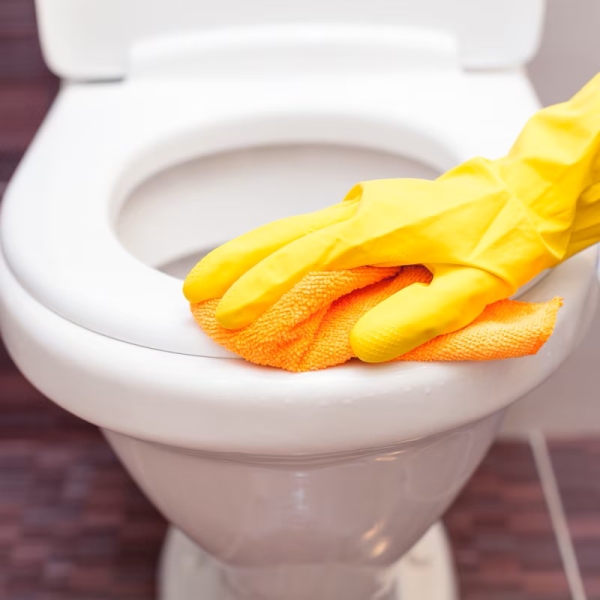 Rezerva soluție de curățare pentru colacul WC-ului, Tork 425302