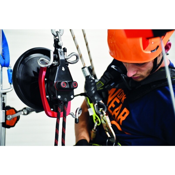 Coborâtor - Aluminiu, Oțel, culoare Negru